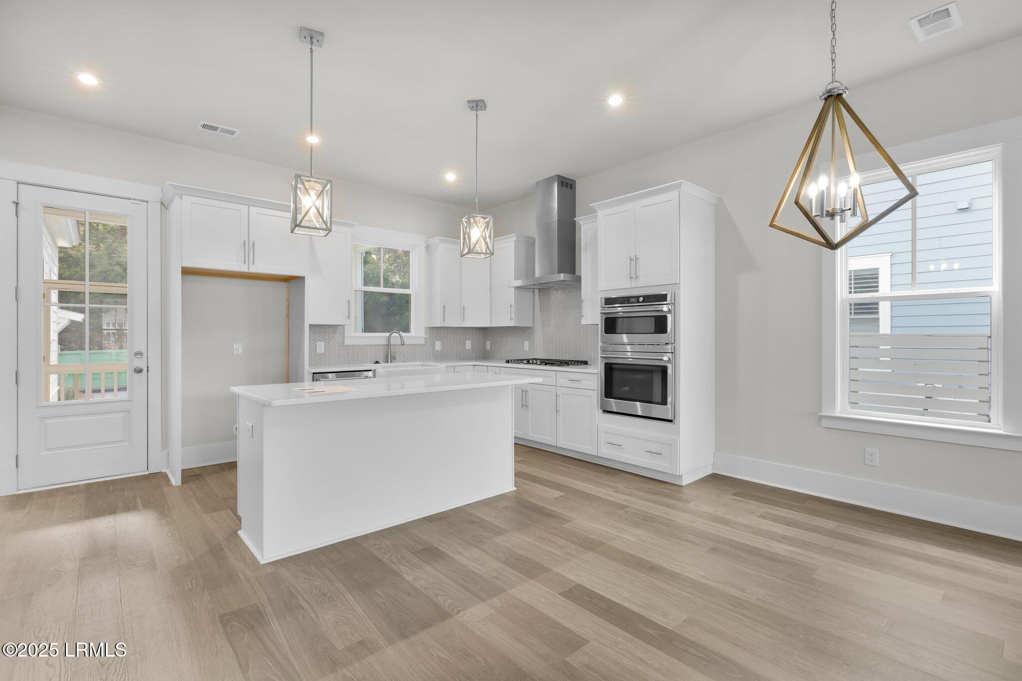34 Pondhawk Road