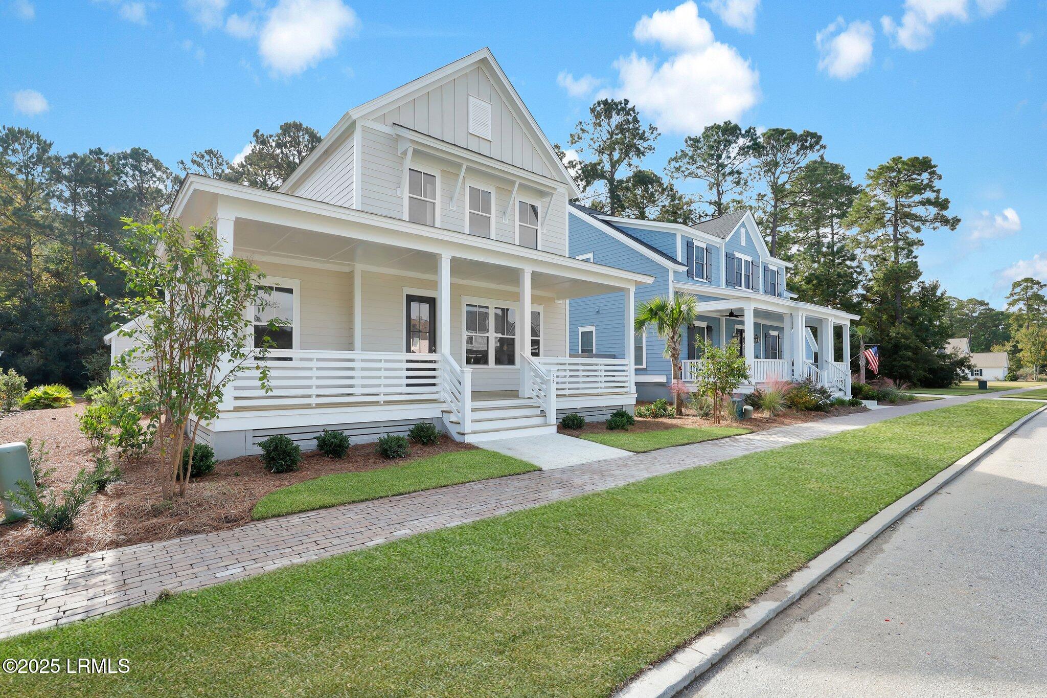 34 Pondhawk Road