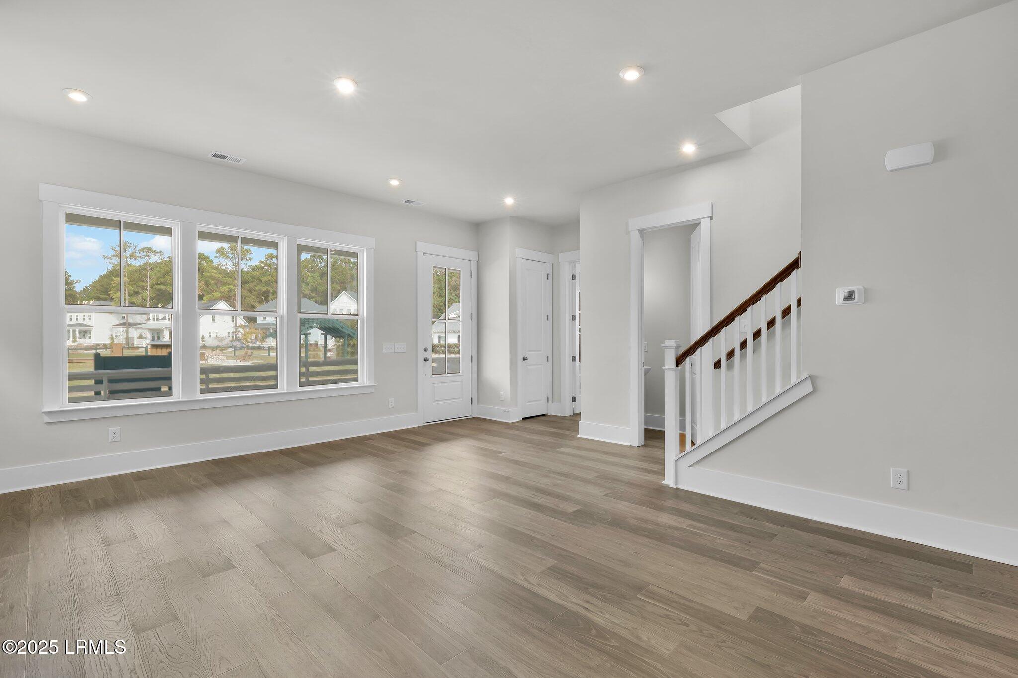 34 Pondhawk Road