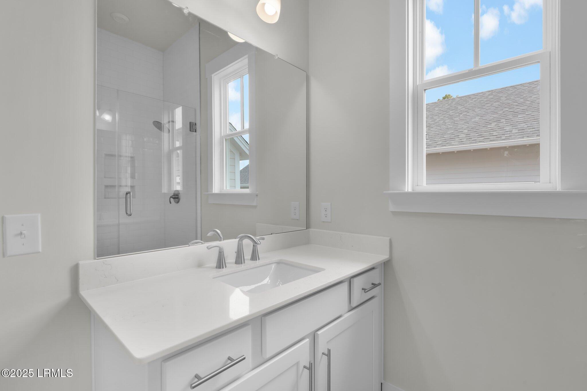 34 Pondhawk Road