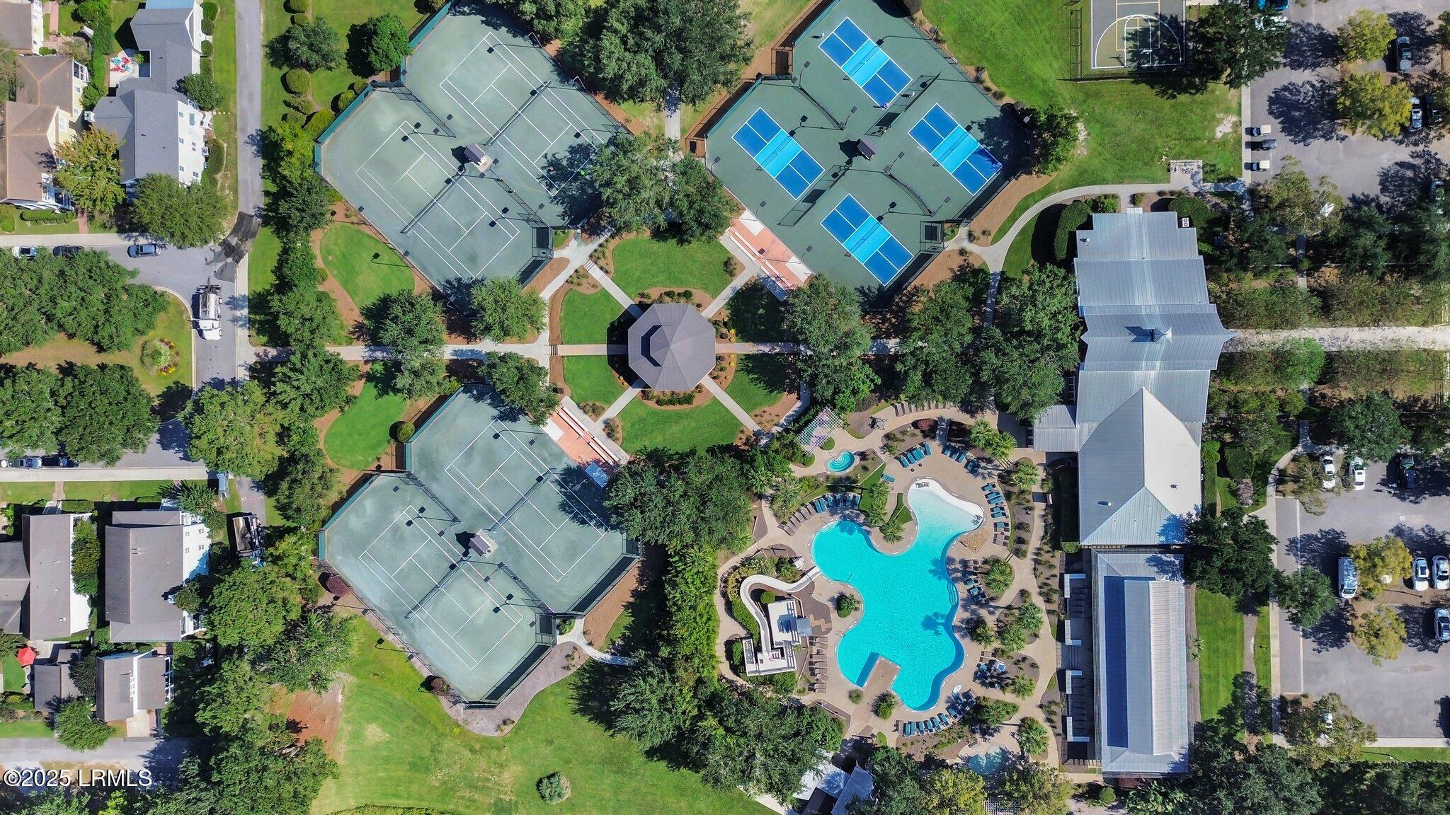 34 Pondhawk Road