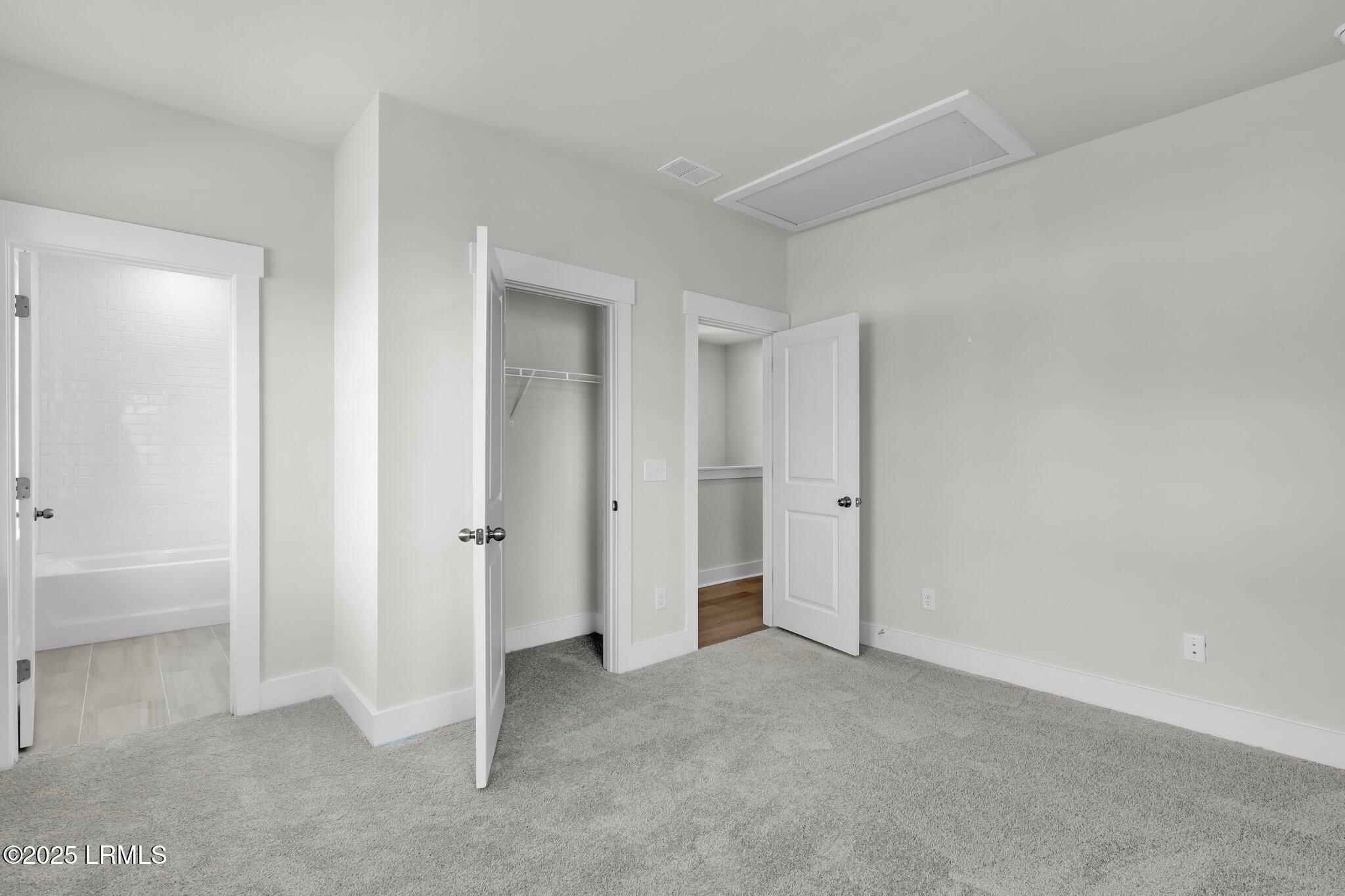 34 Pondhawk Road