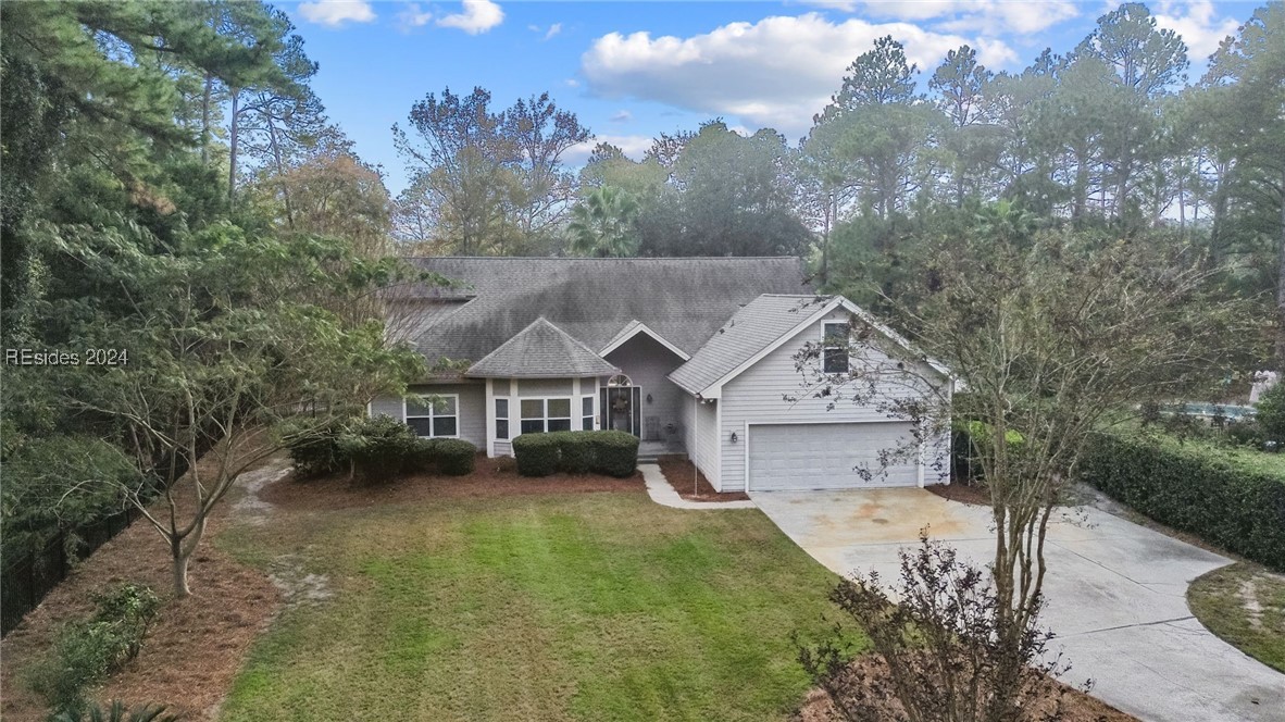 13 Tillinghast Circle