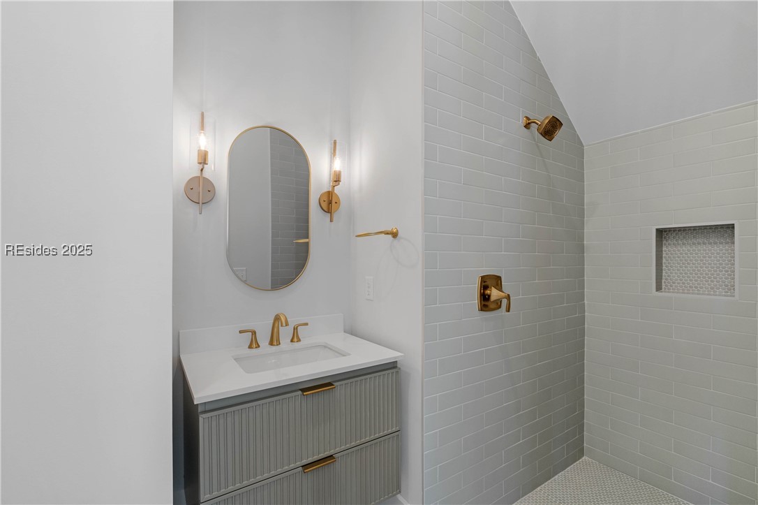 49 Oldfield Village Road