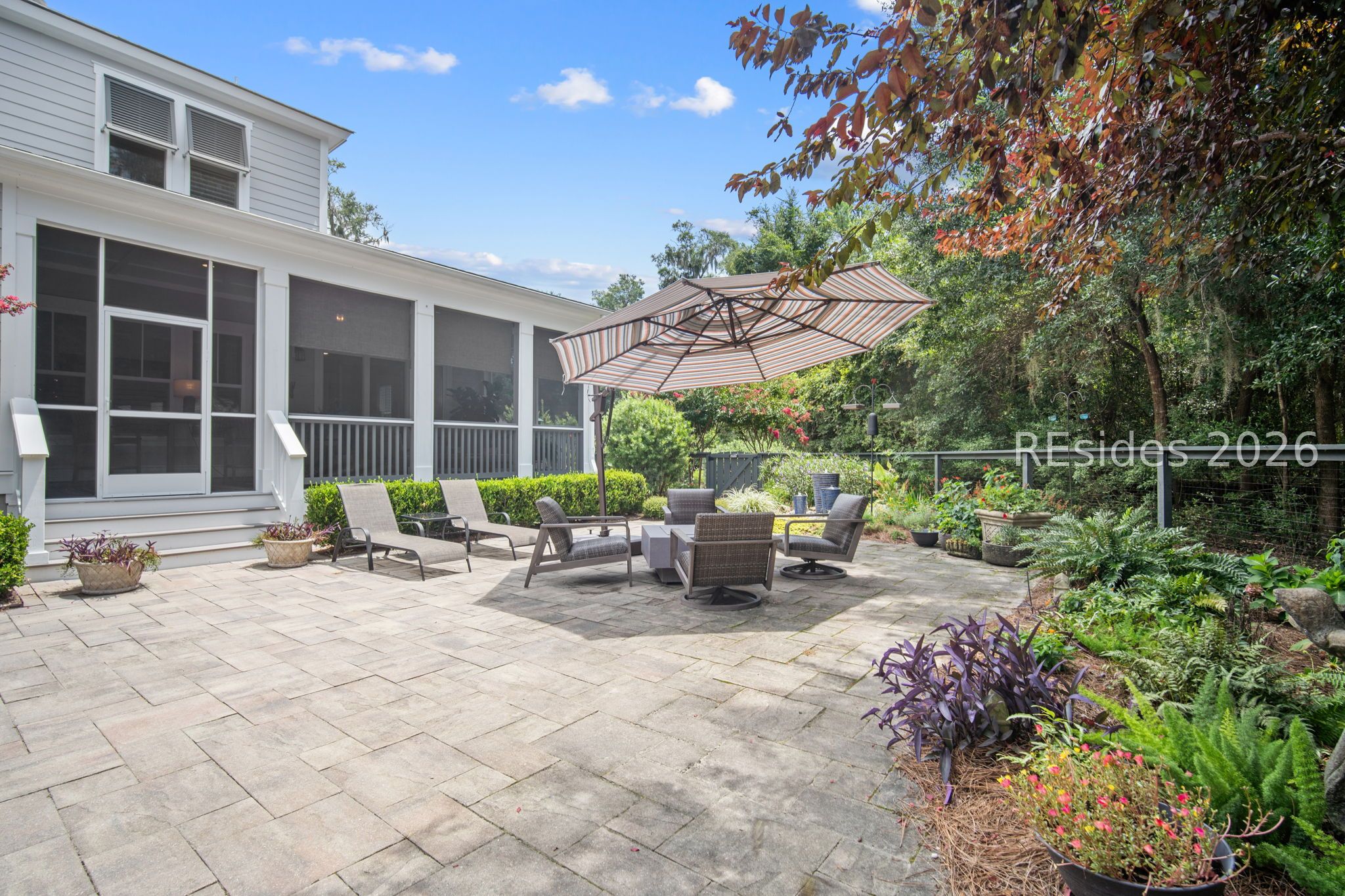 28 Western Way