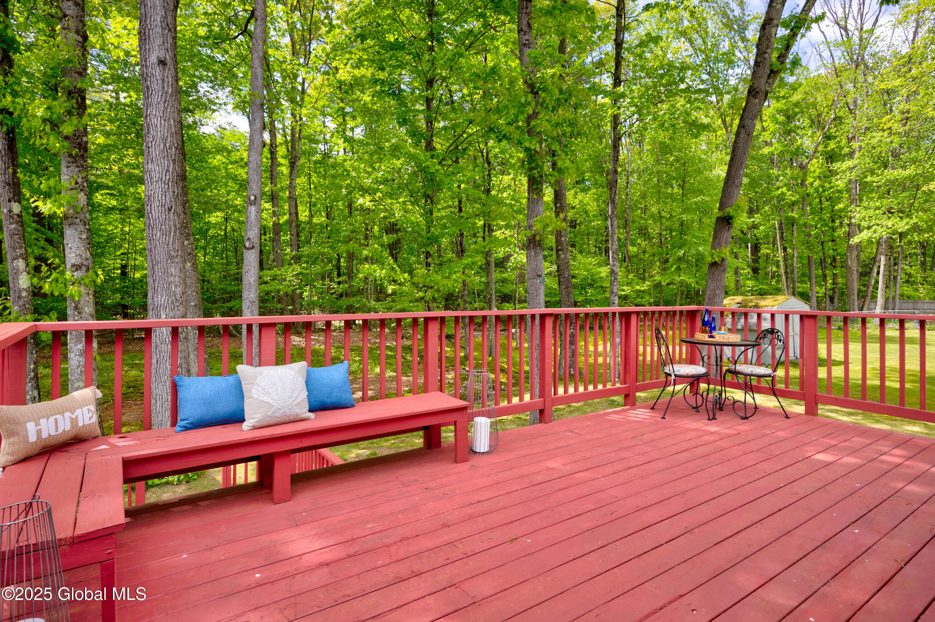 25 Lamplighter Lane Lane