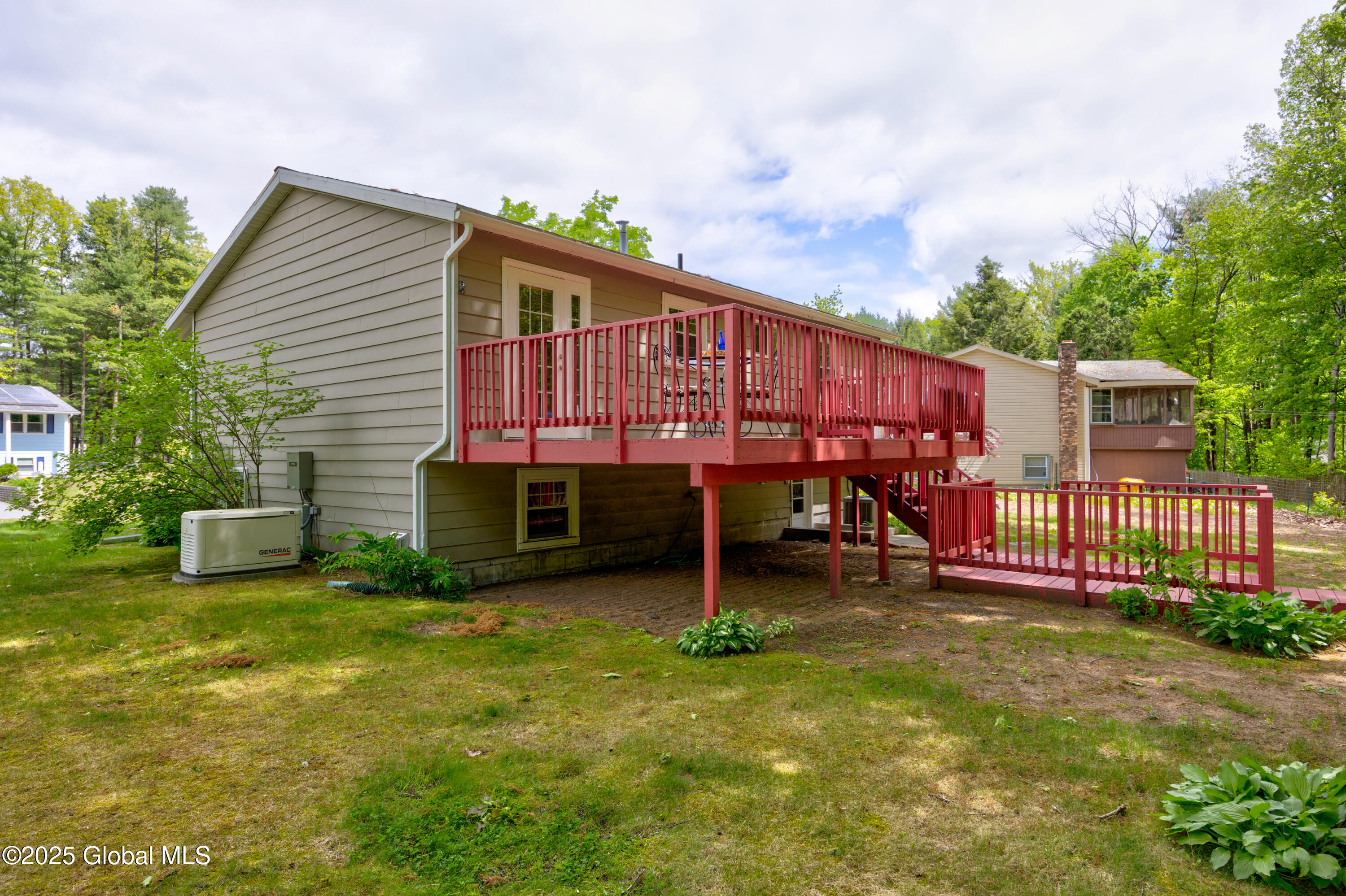 25 Lamplighter Lane Lane