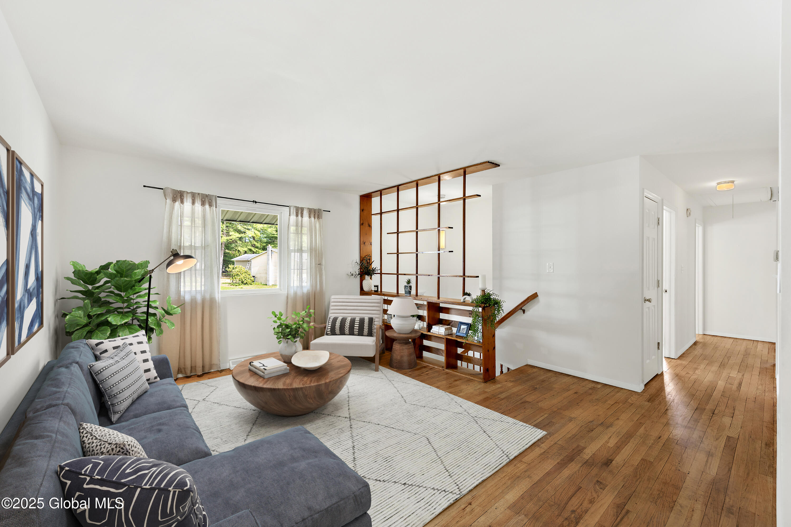 25 Lamplighter Lane Lane