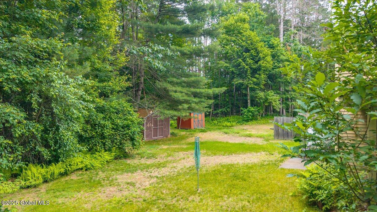16 Whispering Pines Road