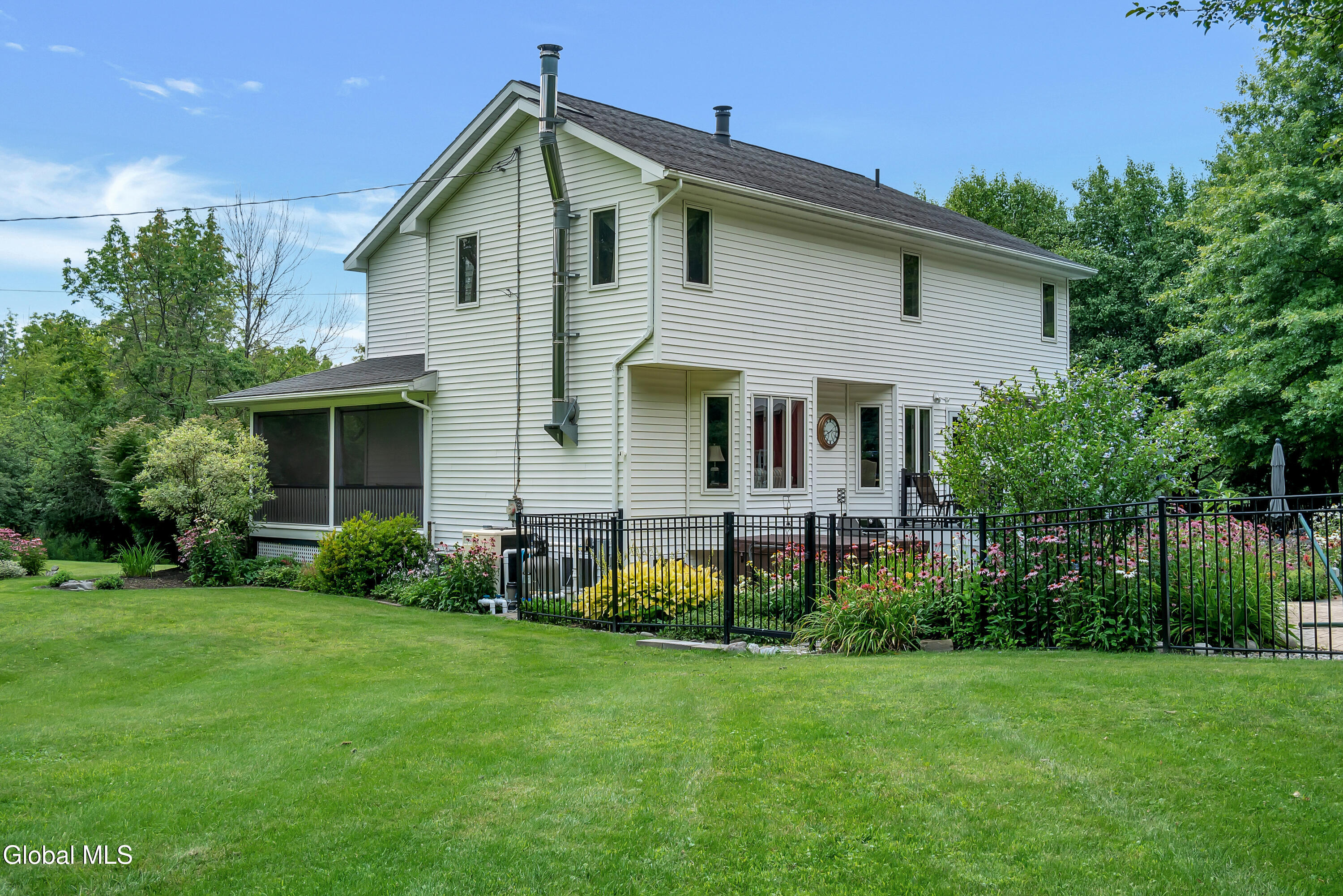 2124 Scotch Ridge Road