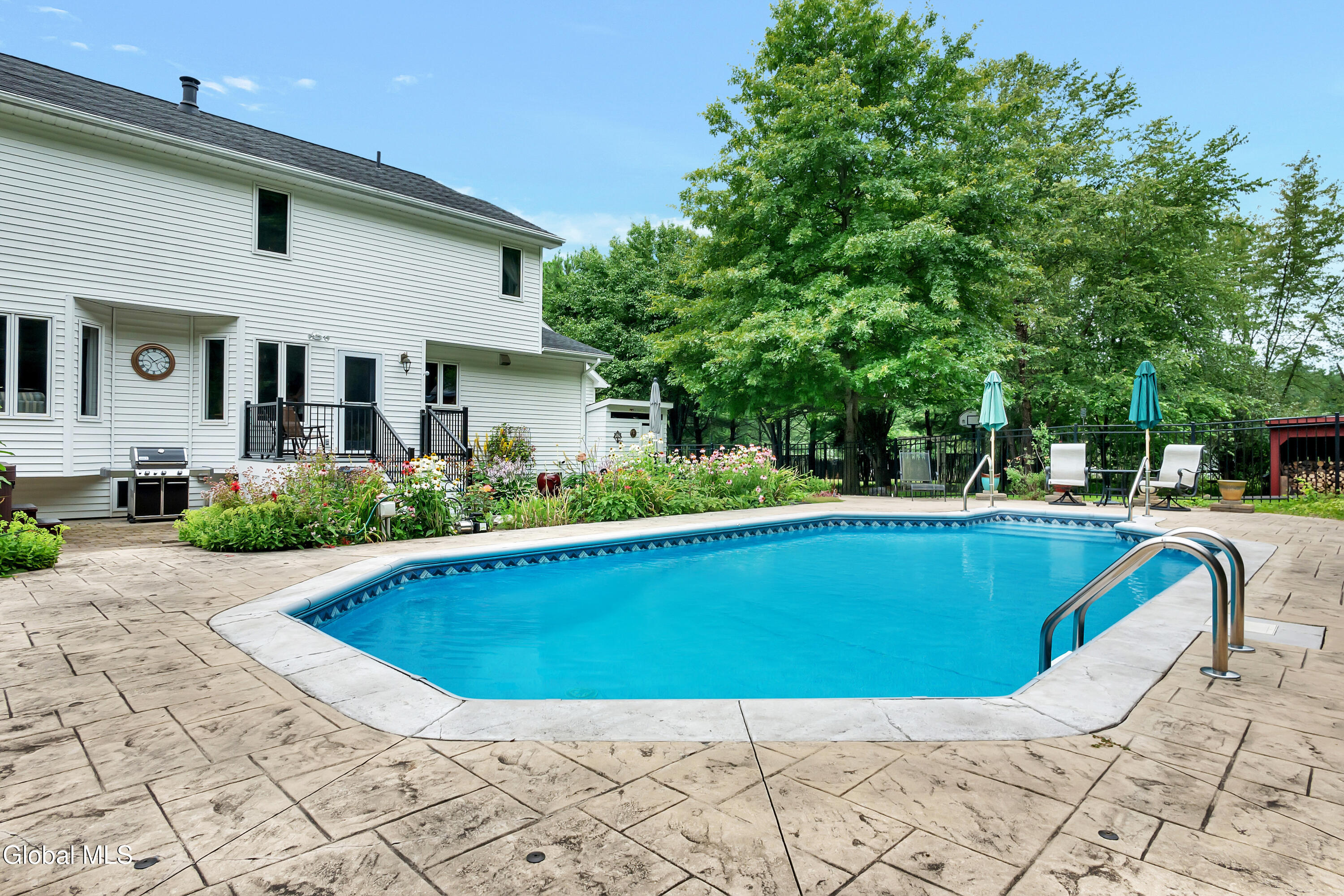 2124 Scotch Ridge Road