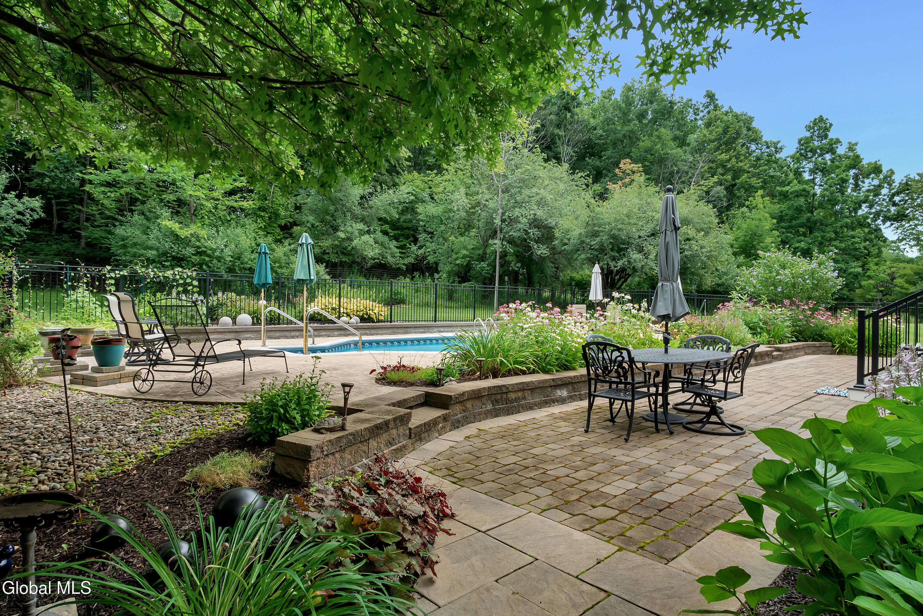 2124 Scotch Ridge Road