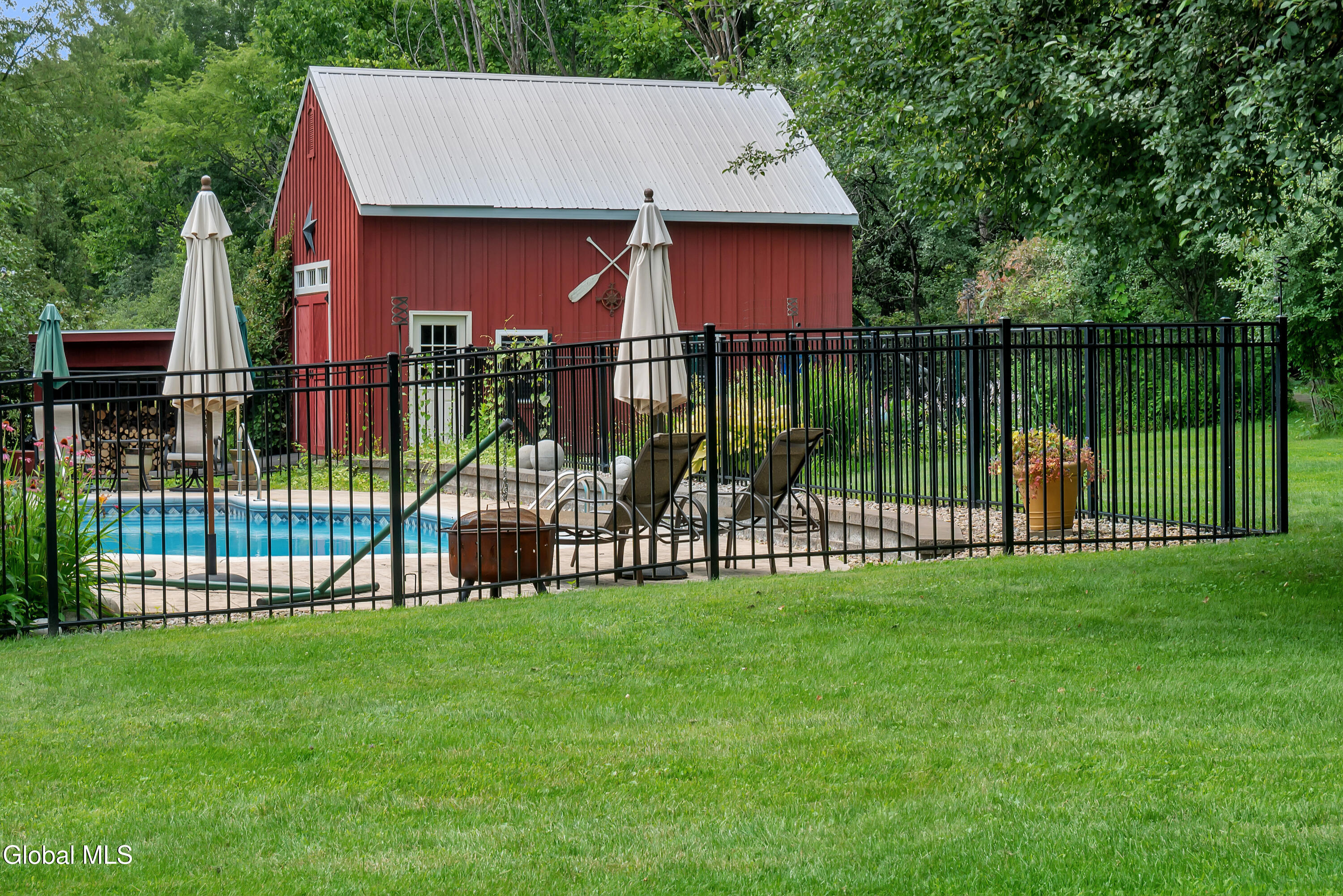 2124 Scotch Ridge Road
