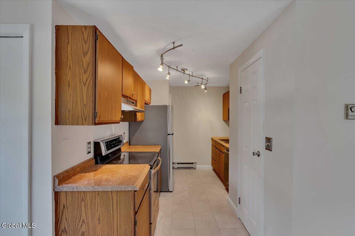 127 Arrow Wood Place