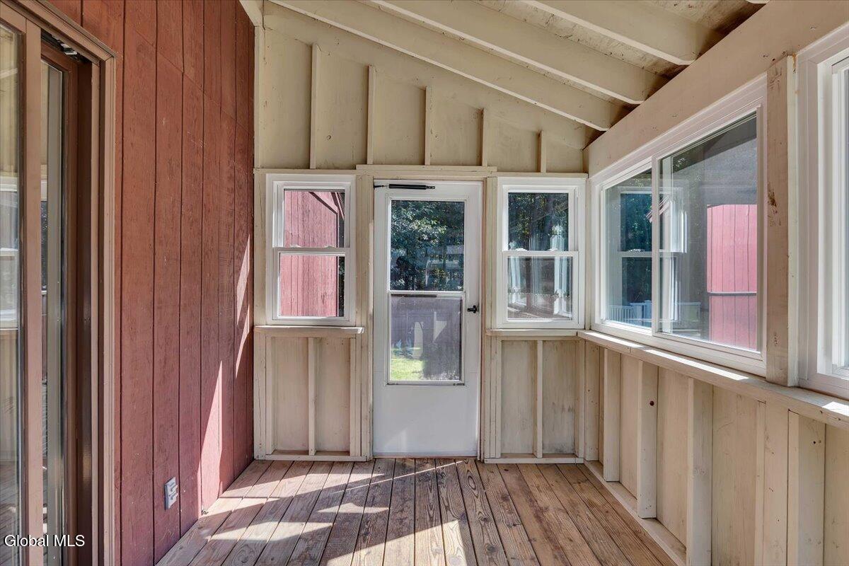 127 Arrow Wood Place