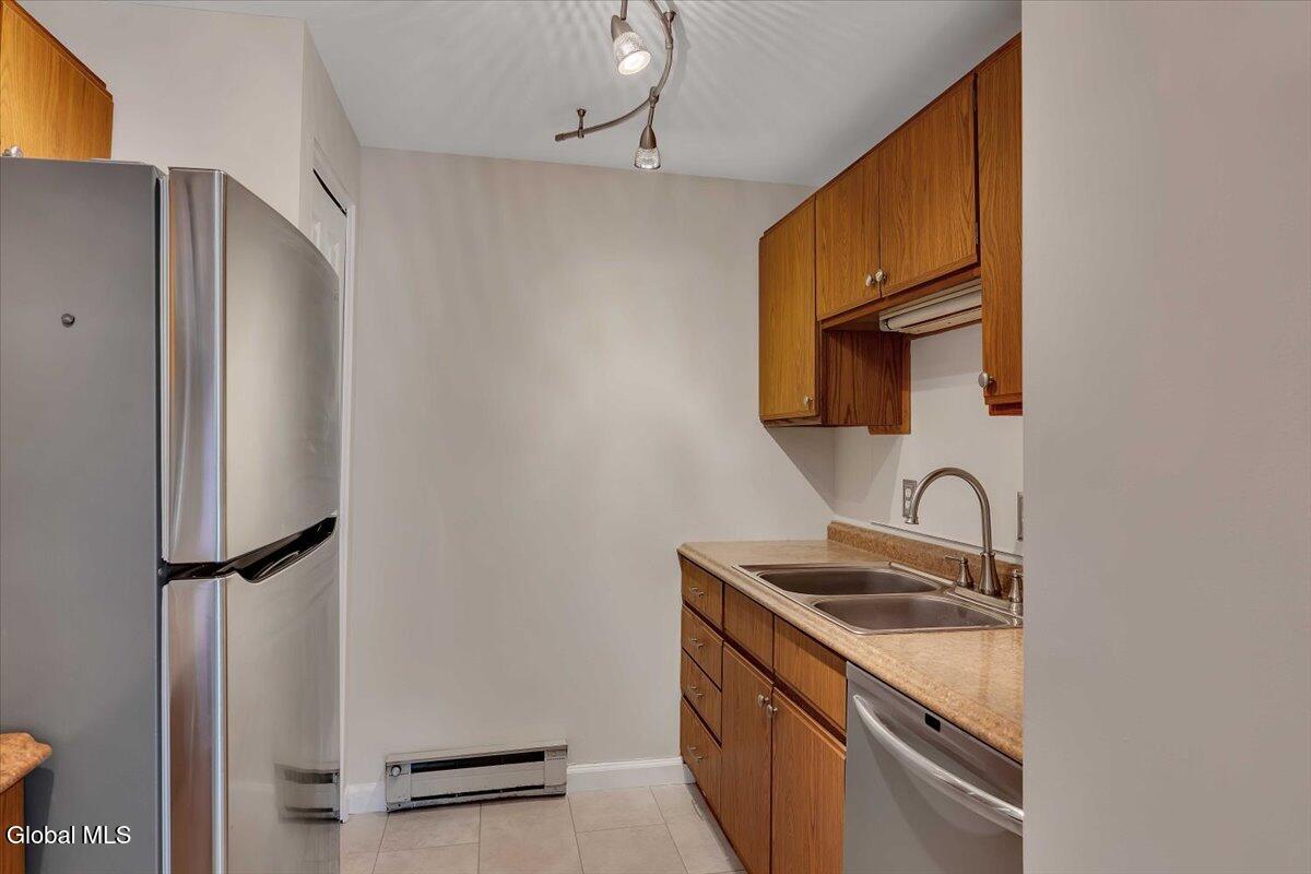 127 Arrow Wood Place