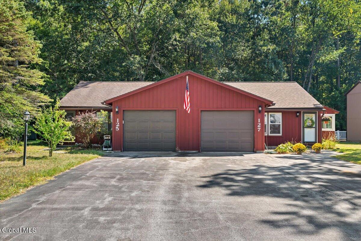 127 Arrow Wood Place