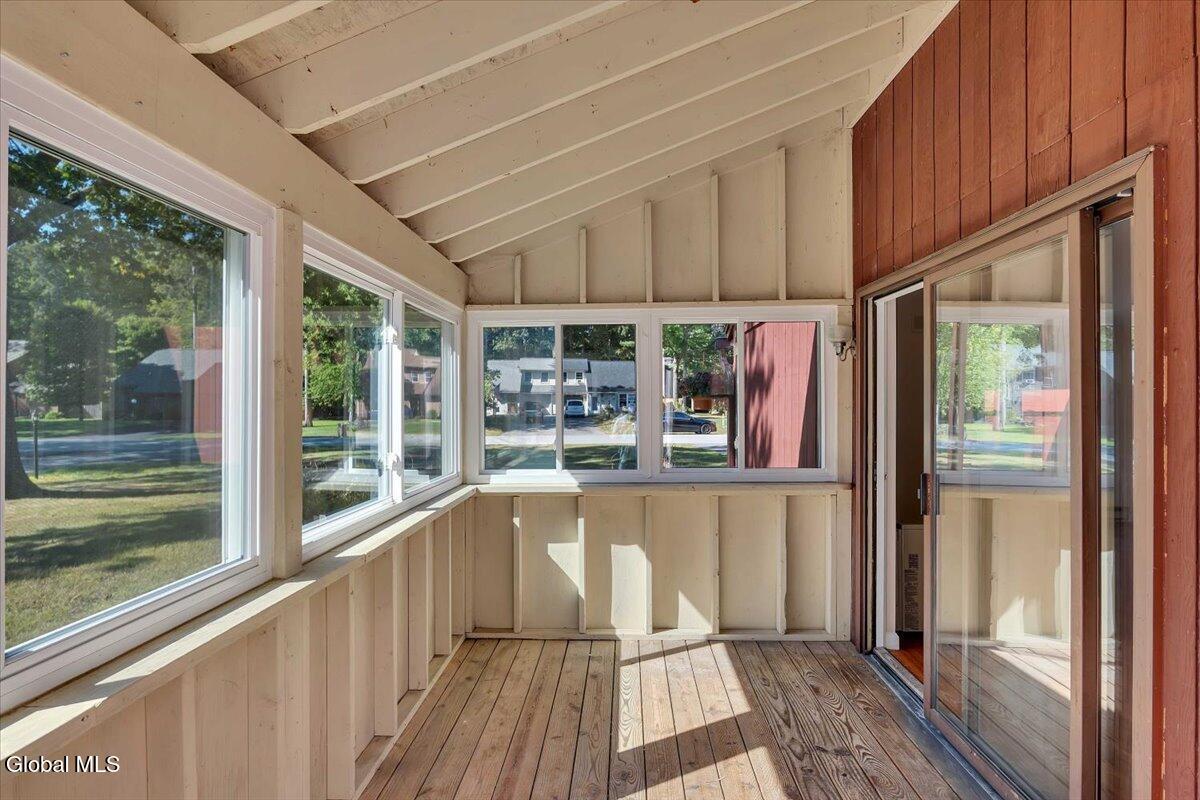 127 Arrow Wood Place