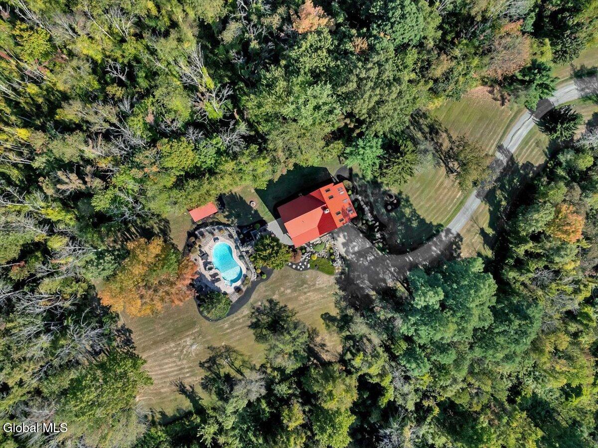 10 Springbrook Road