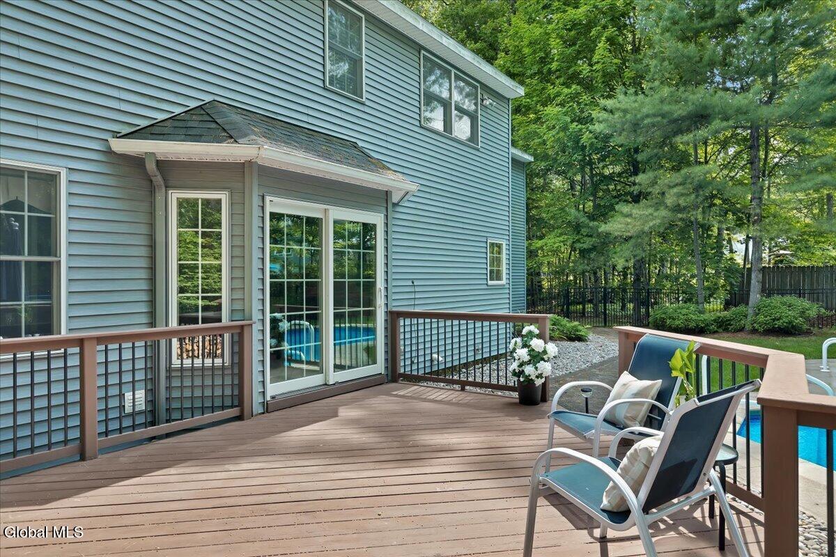 33 Longkill Road