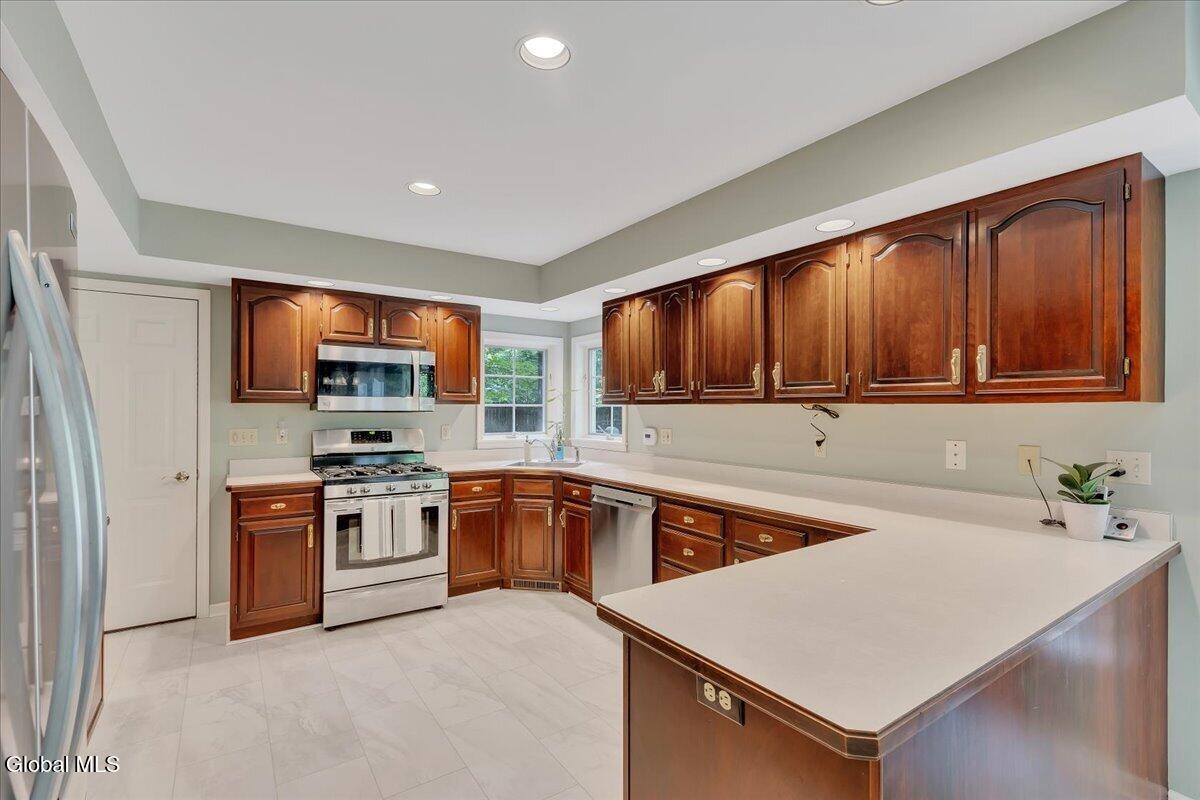 33 Longkill Road