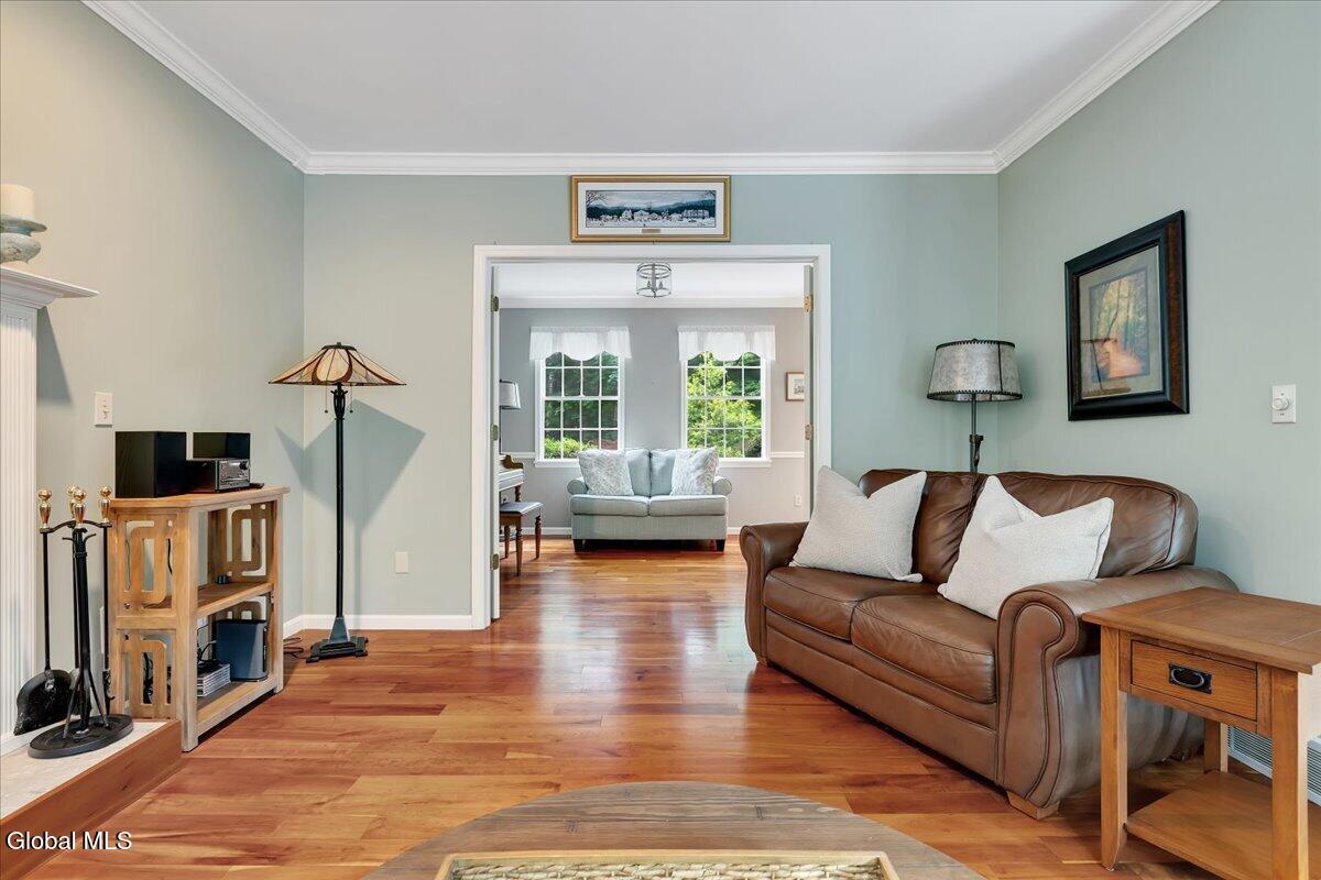 33 Longkill Road