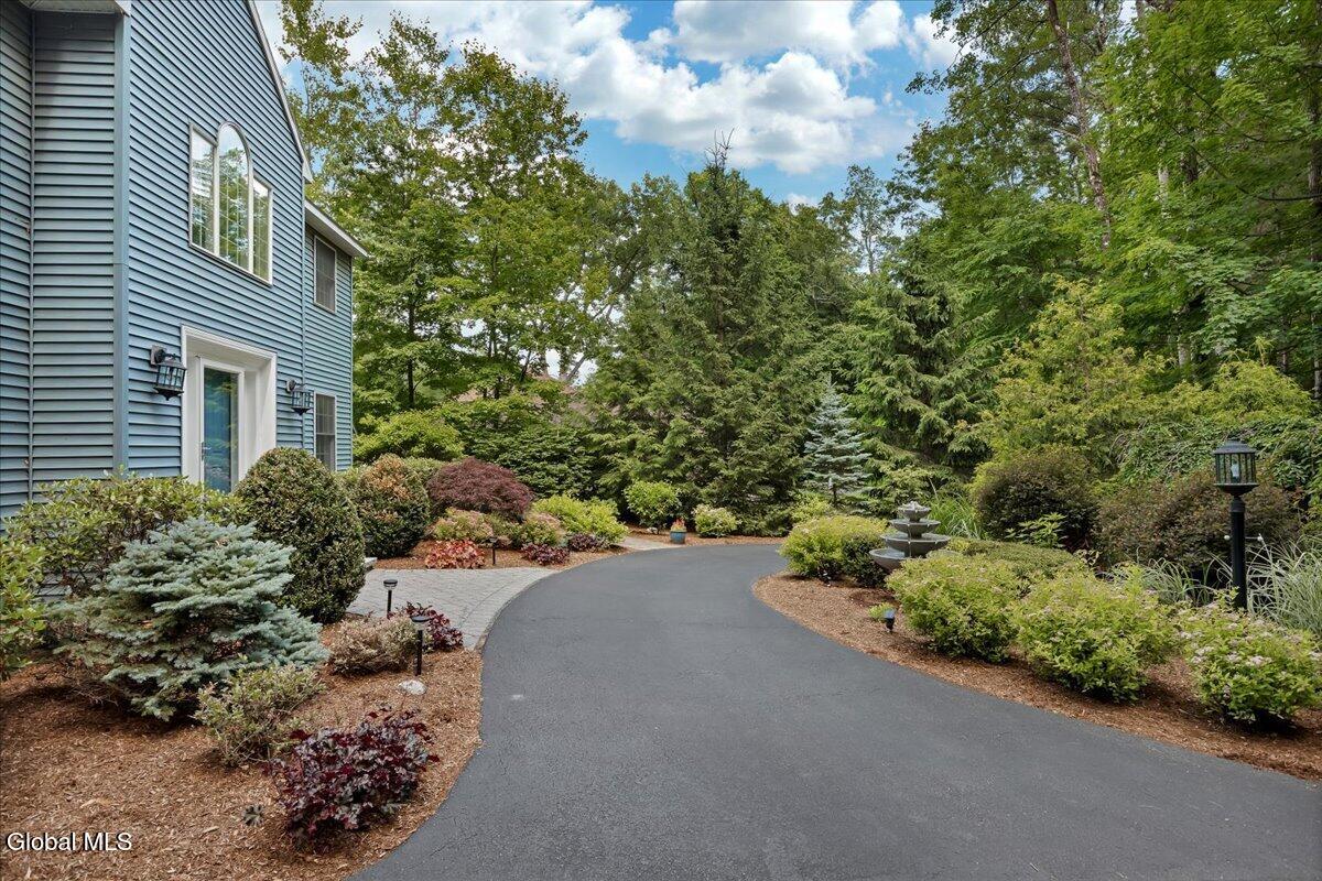 33 Longkill Road