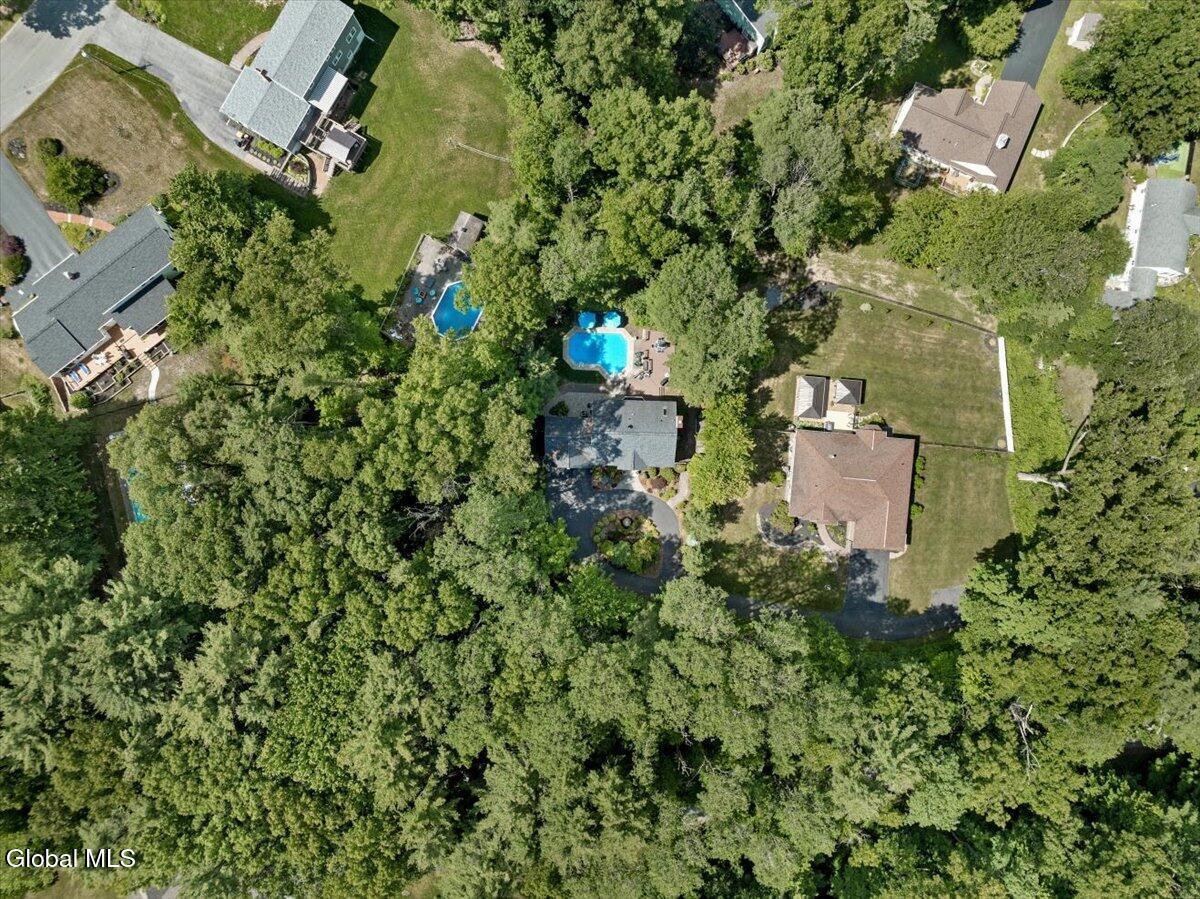 33 Longkill Road
