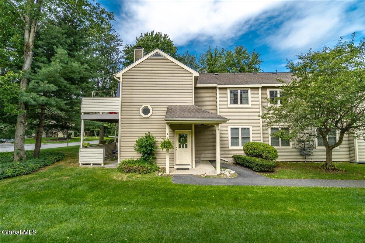 218 Monmouth Way