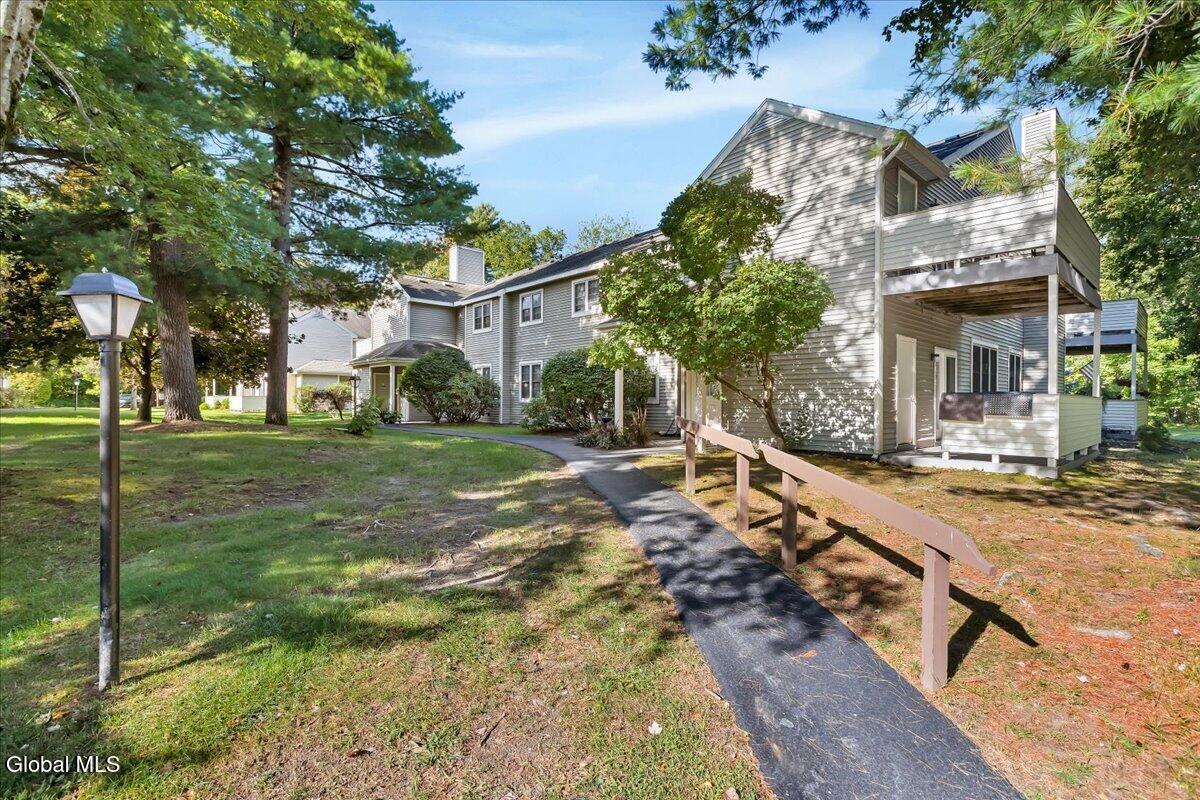 238 Monmouth Way