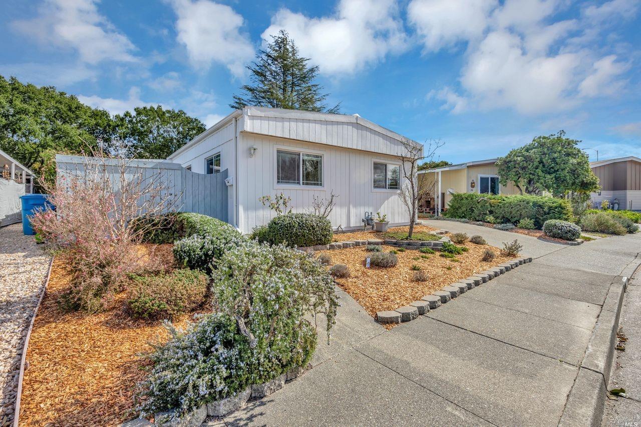 206 Arboleda Drive