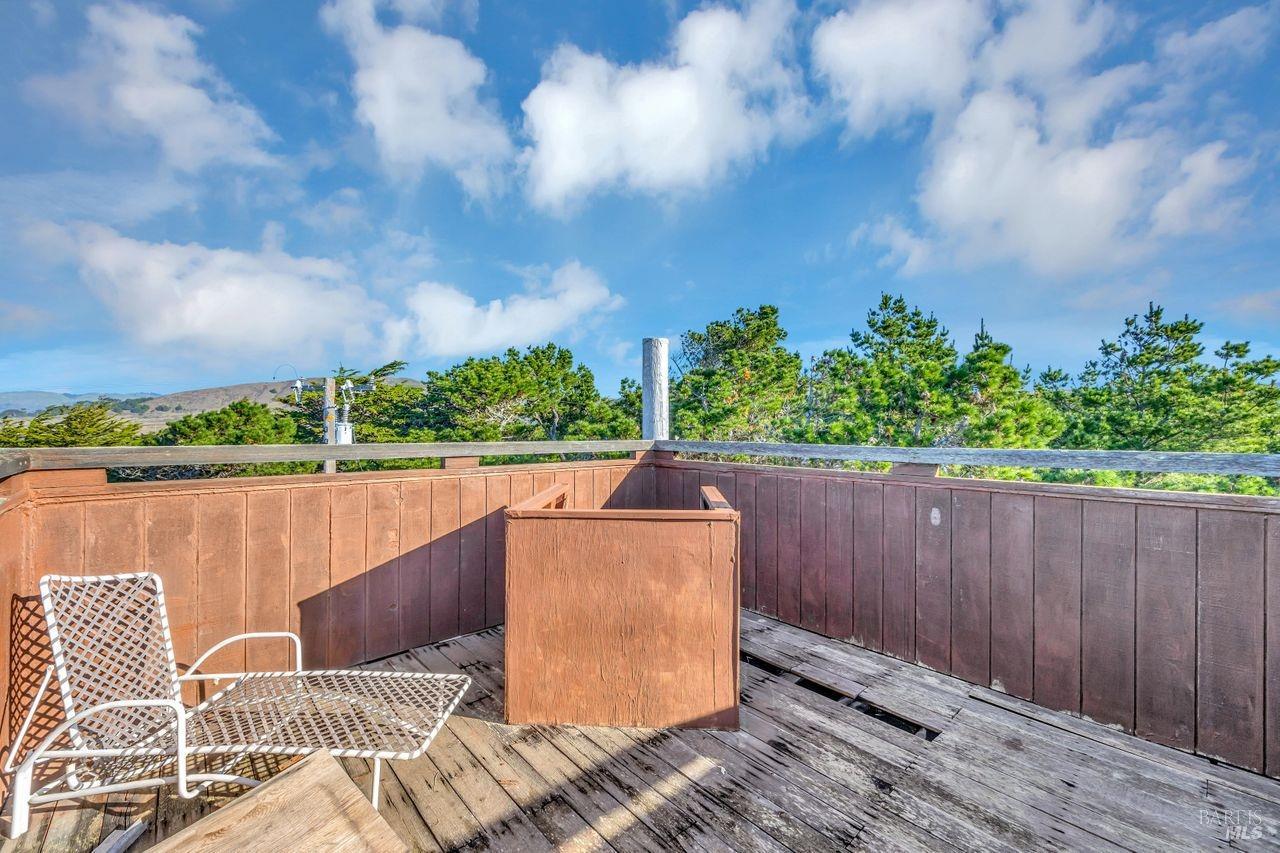 360 Driftwood Avenue