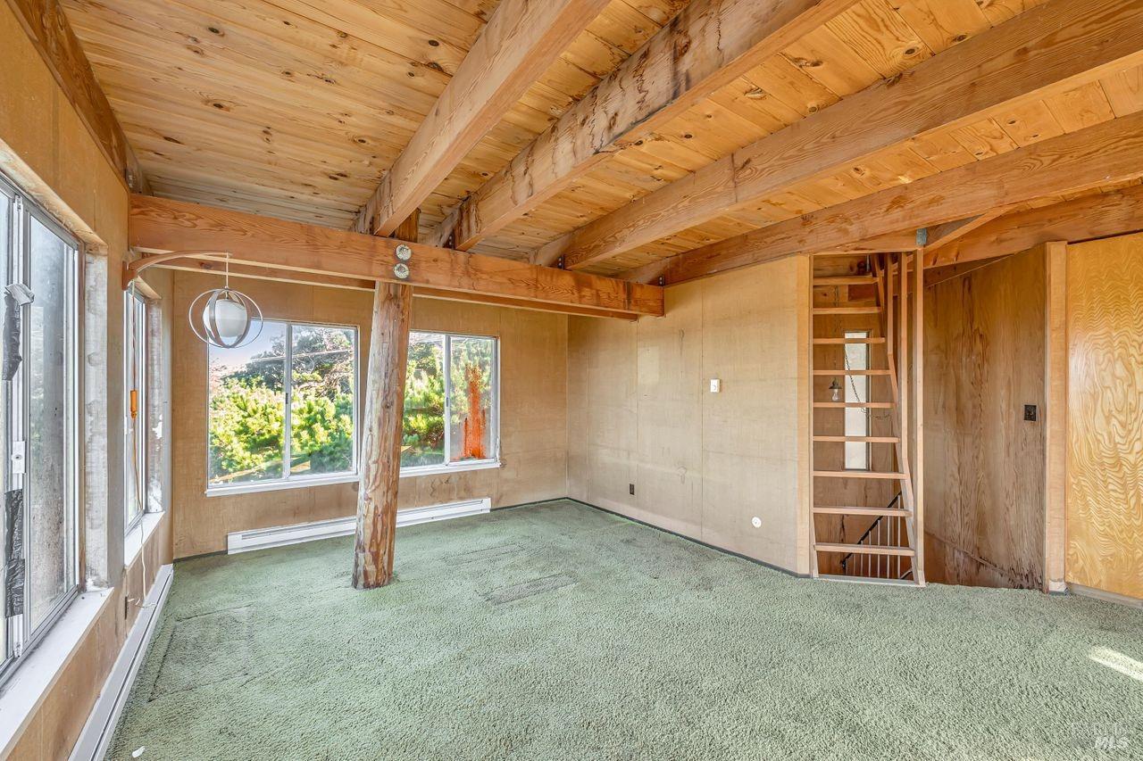 360 Driftwood Avenue