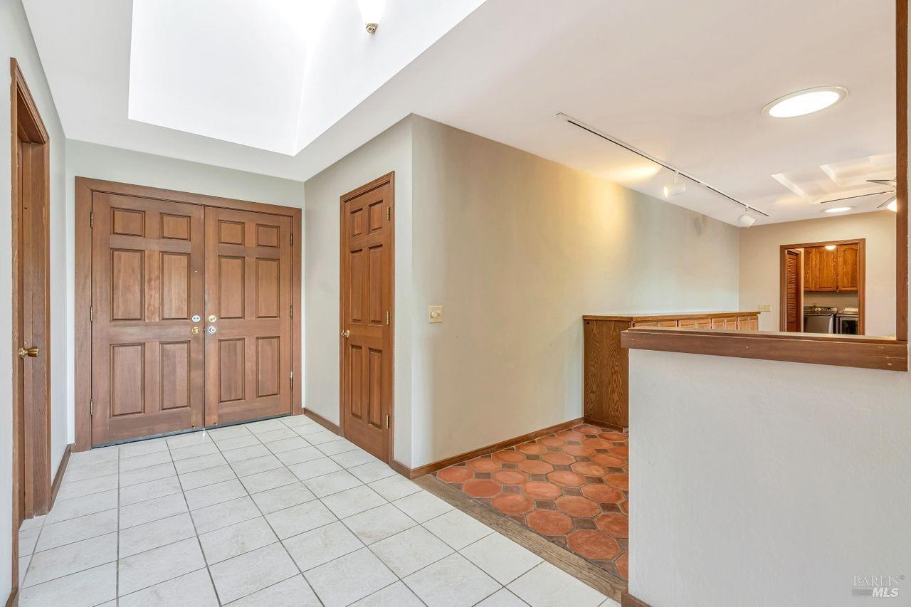 5660 Old Redwood Hwy