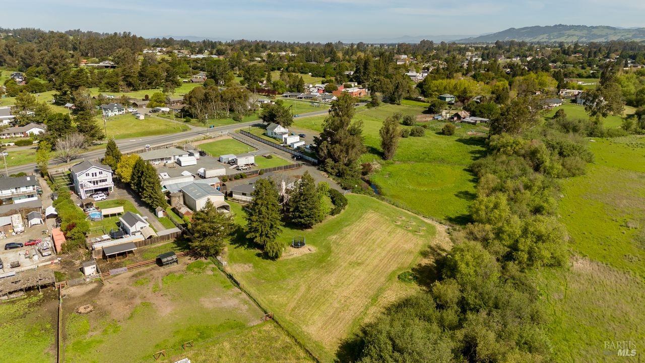 5660 Old Redwood Hwy