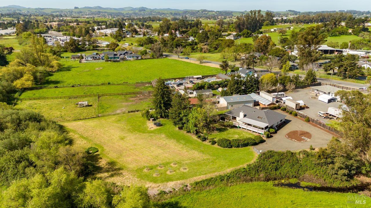 5660 Old Redwood Hwy