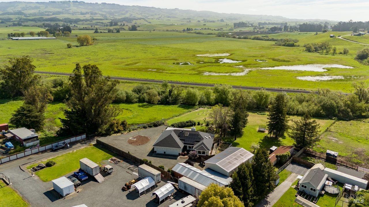 5660 Old Redwood Hwy