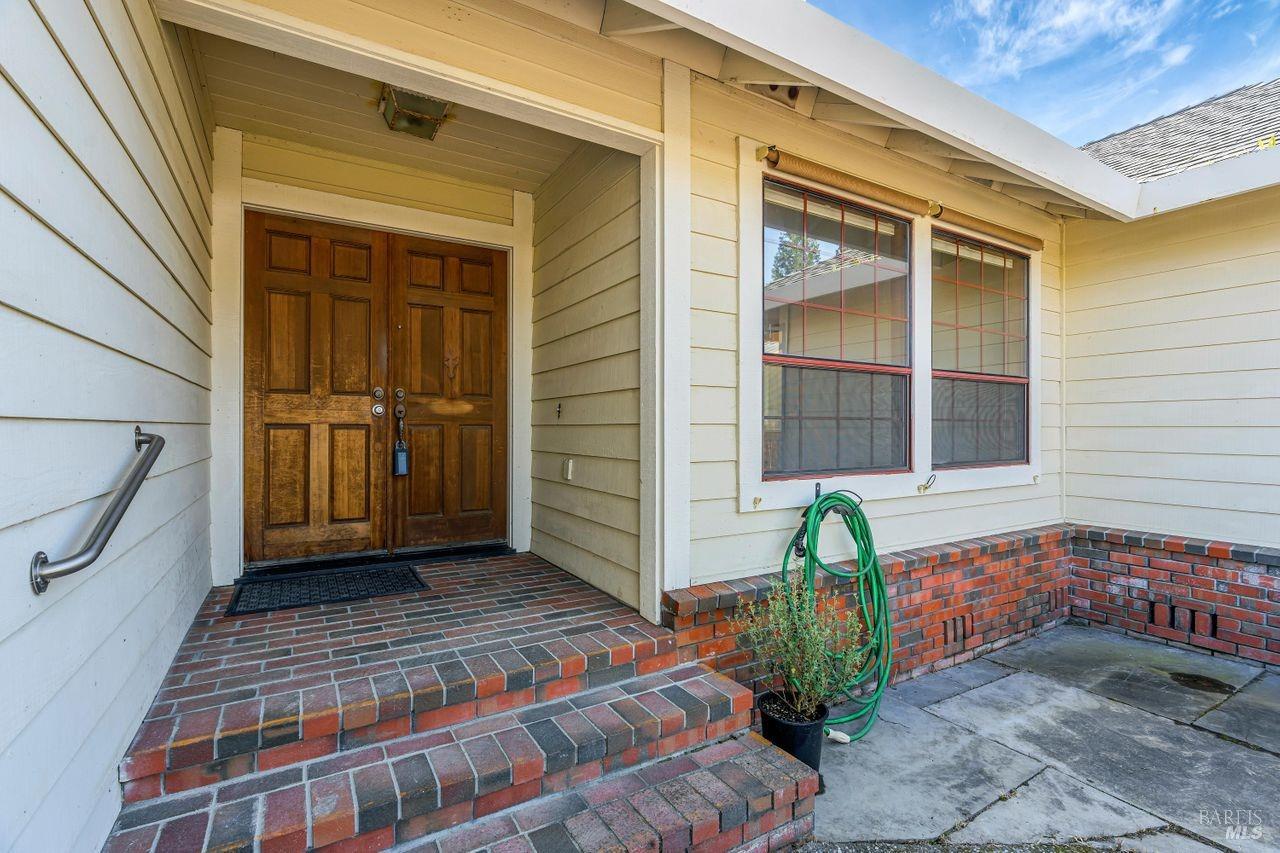 5660 Old Redwood Hwy