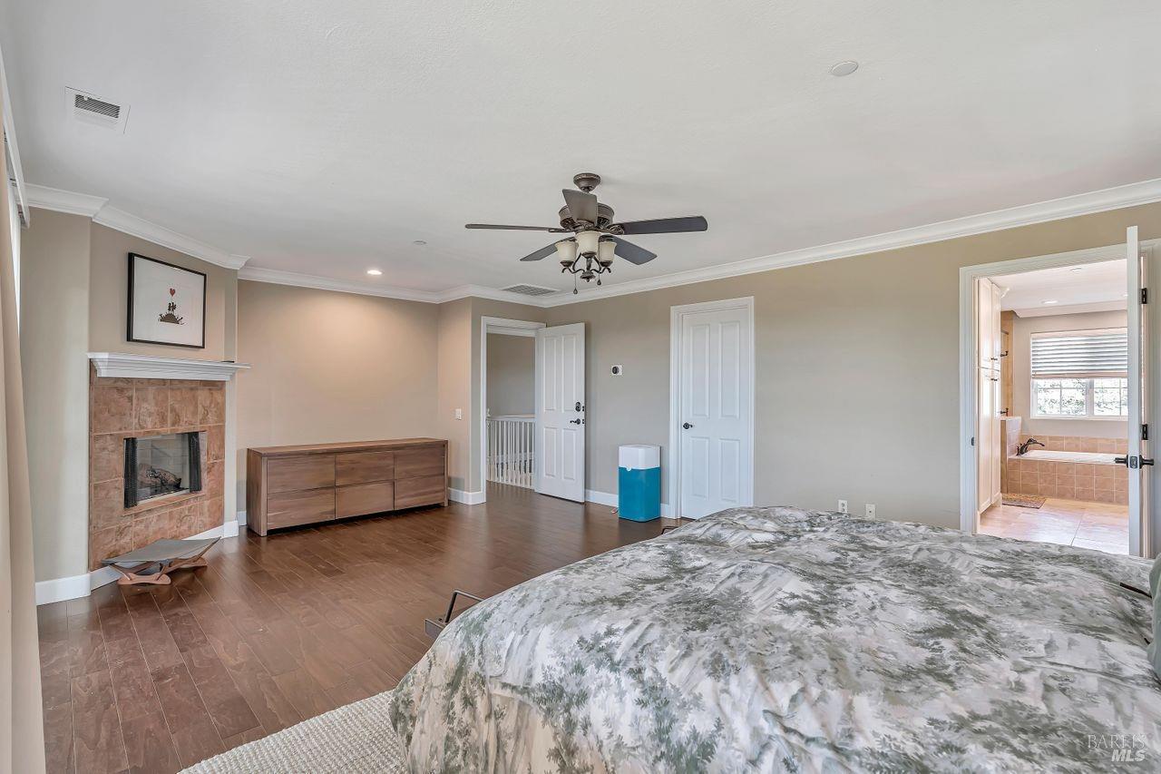 1373 Westgate Ln
