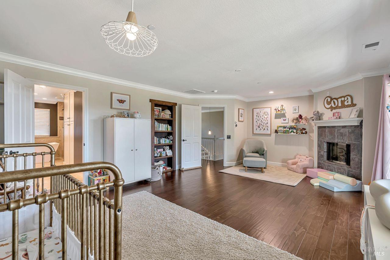 1373 Westgate Ln