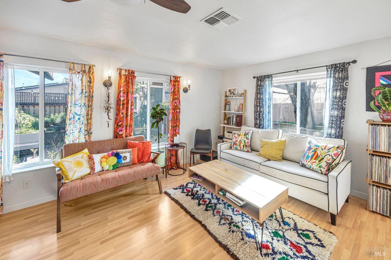 514 Juilliard Park Dr