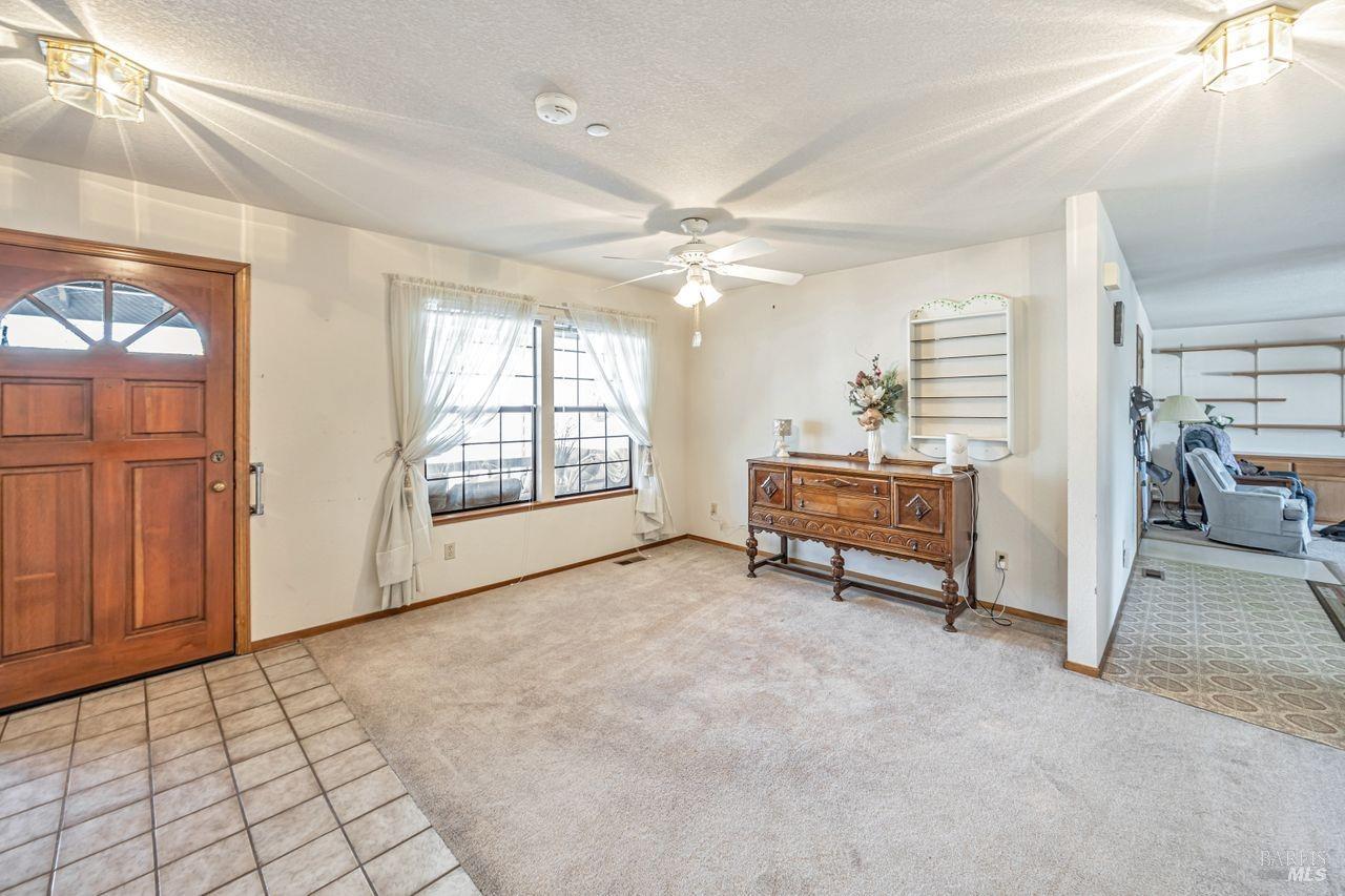 1059 Badger Ct
