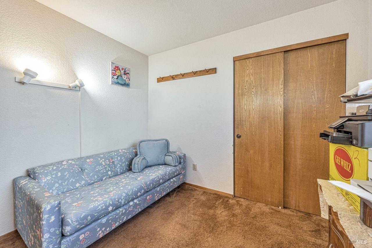 1059 Badger Ct