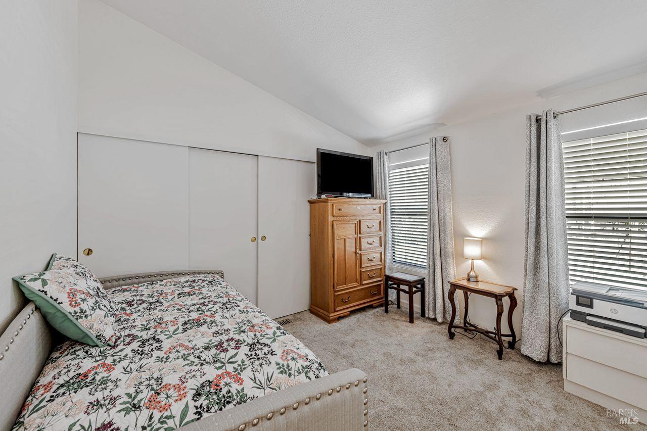 1955 Pinercrest Dr #227