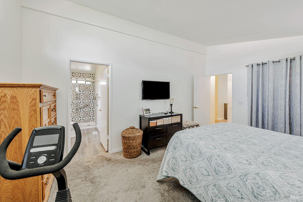 1955 Pinercrest Dr #227