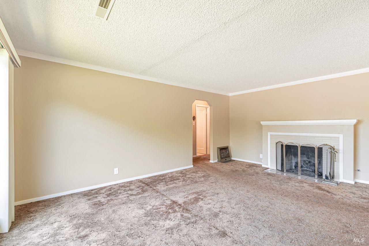 2268 Meyers Dr