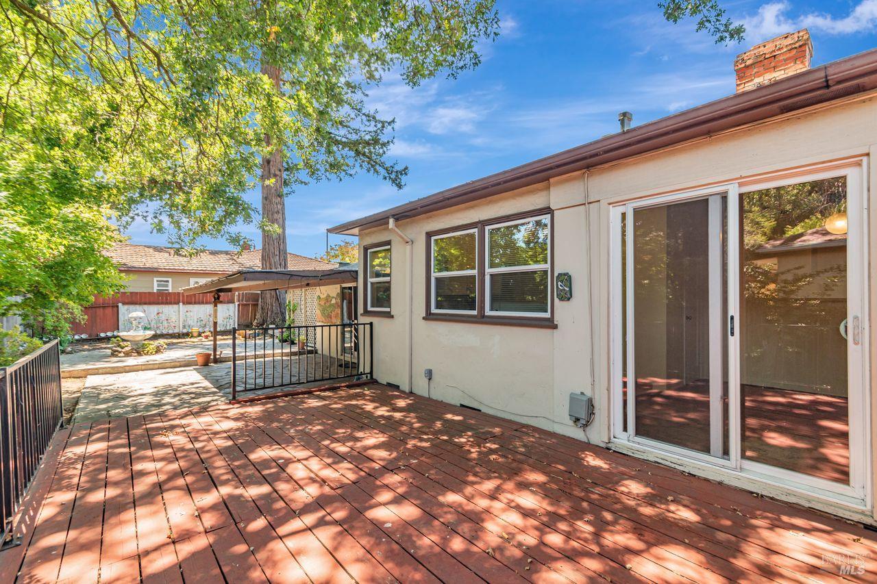 2268 Meyers Dr