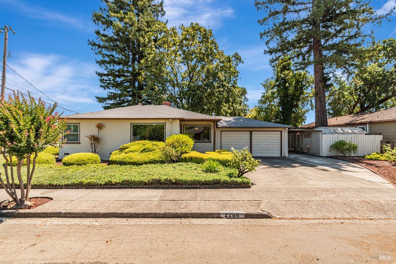 2268 Meyers Dr