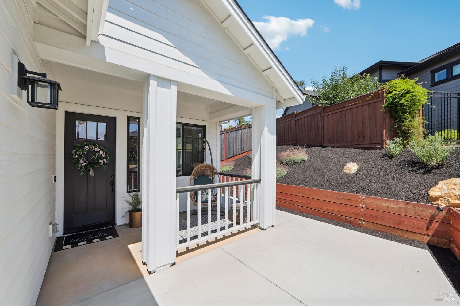 3675 Wyndemere Cir