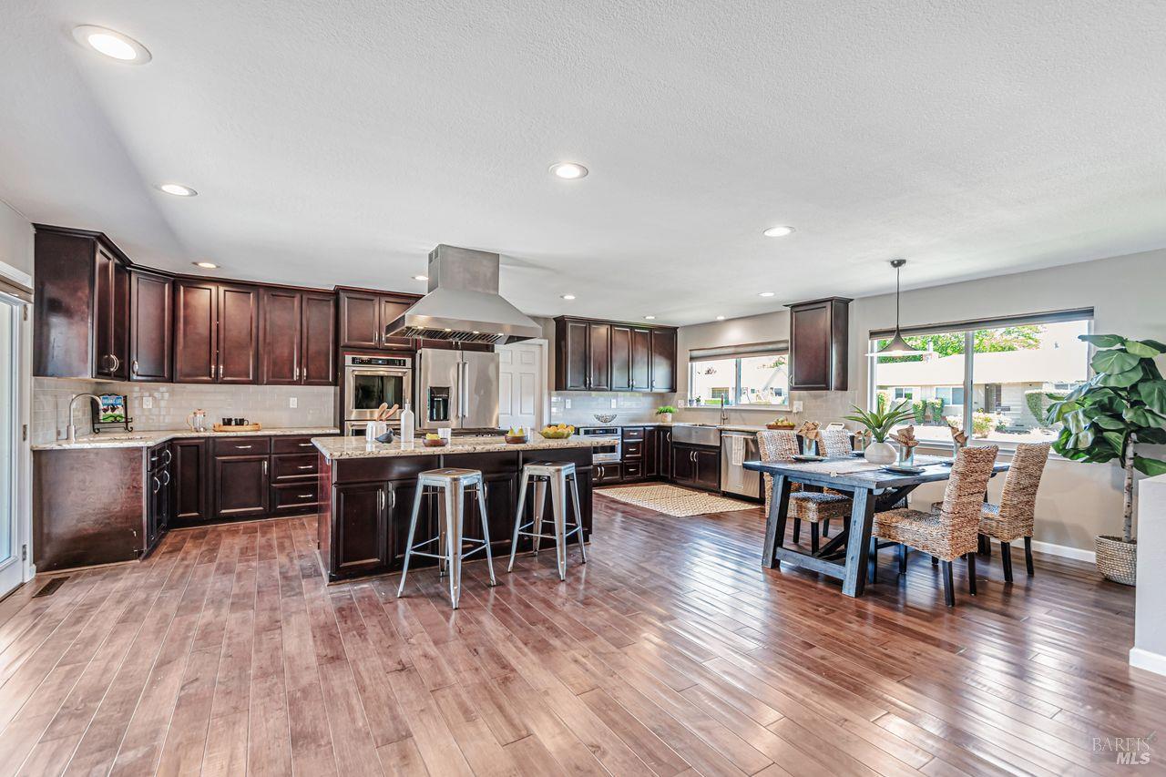 3641 Evergreen Rd